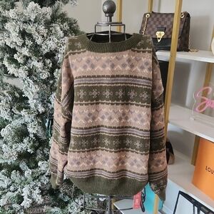 Green and Beige Patterned Sweater Sz Large New With Tags